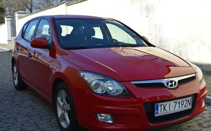 Hyundai I30 cena 15900 przebieg: 174000, rok produkcji 2009 z Radlin małe 352